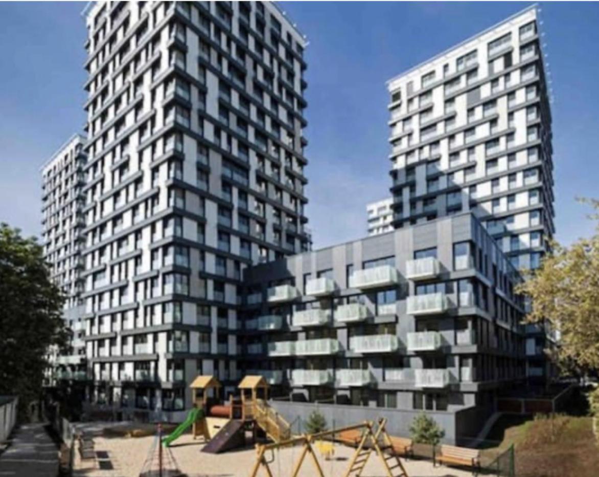 Residence Garden Tower - Parking ปราก ภายนอก รูปภาพ